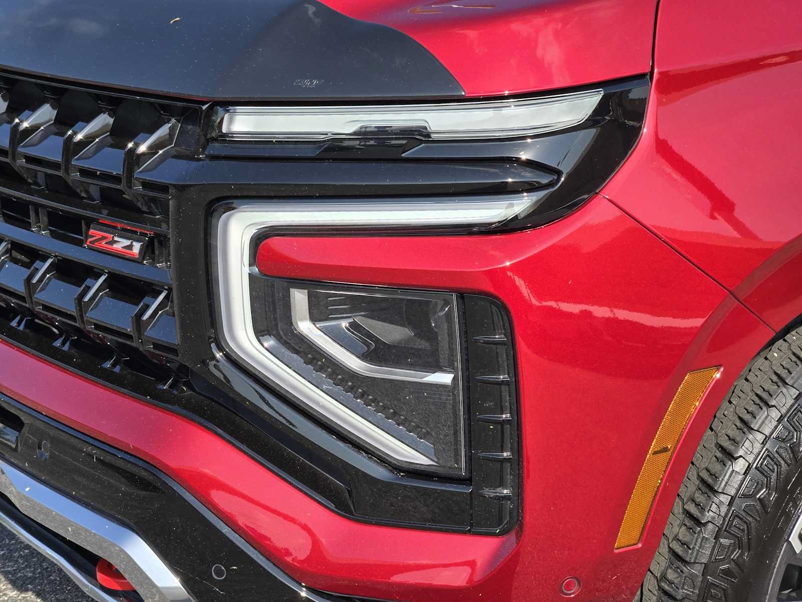 Certified 2025 Chevrolet Tahoe Z71 w/ Z71 Off-Road Package AWD/4WD image 9