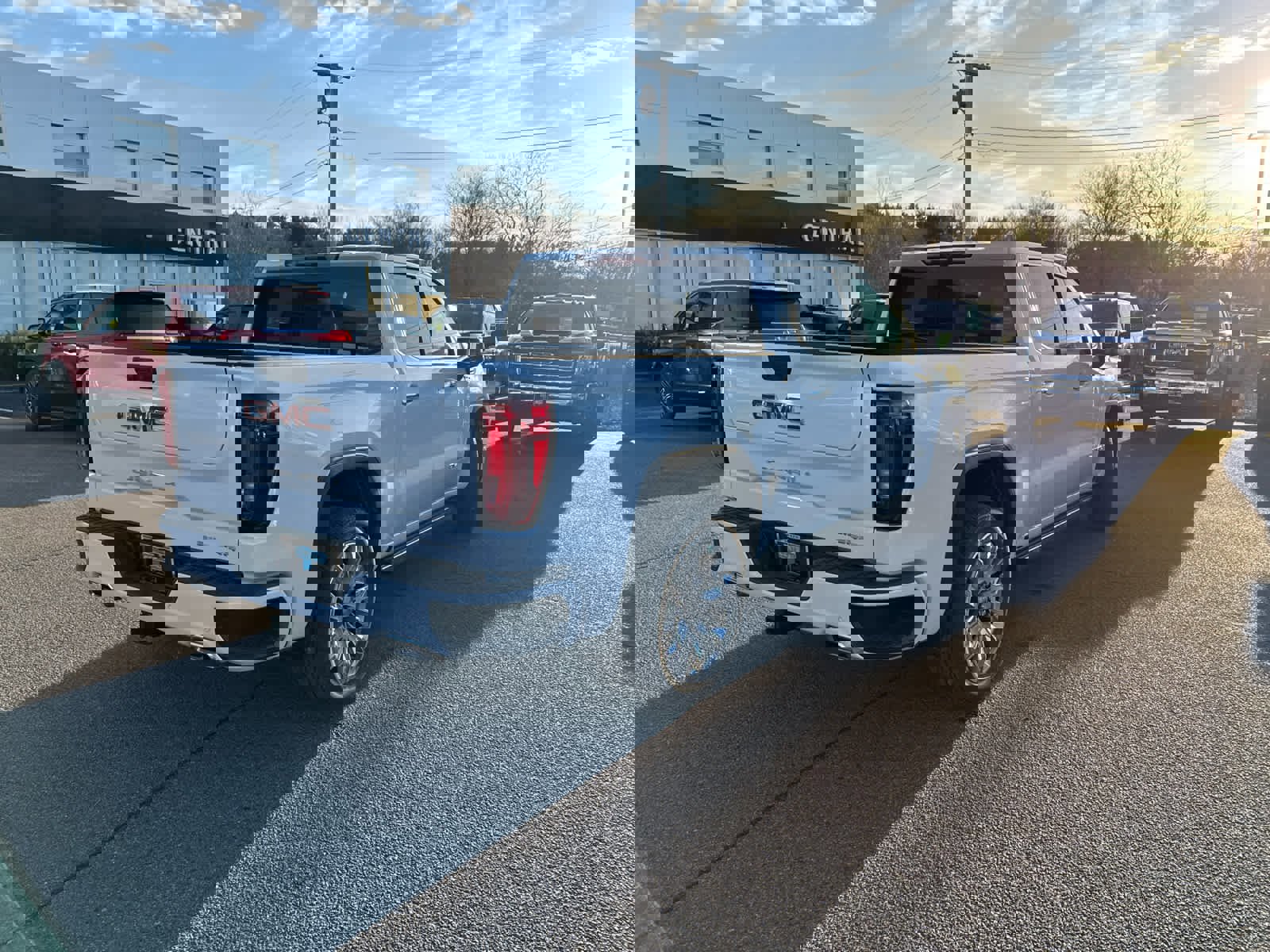 New 2026 GMC Sierra 1500 Denali w/ Denali Reserve Package image 7