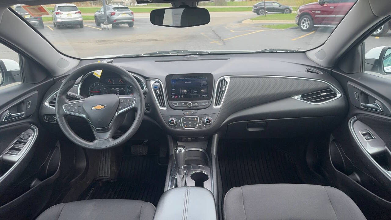 Used 2020 Chevrolet Malibu LT image 10