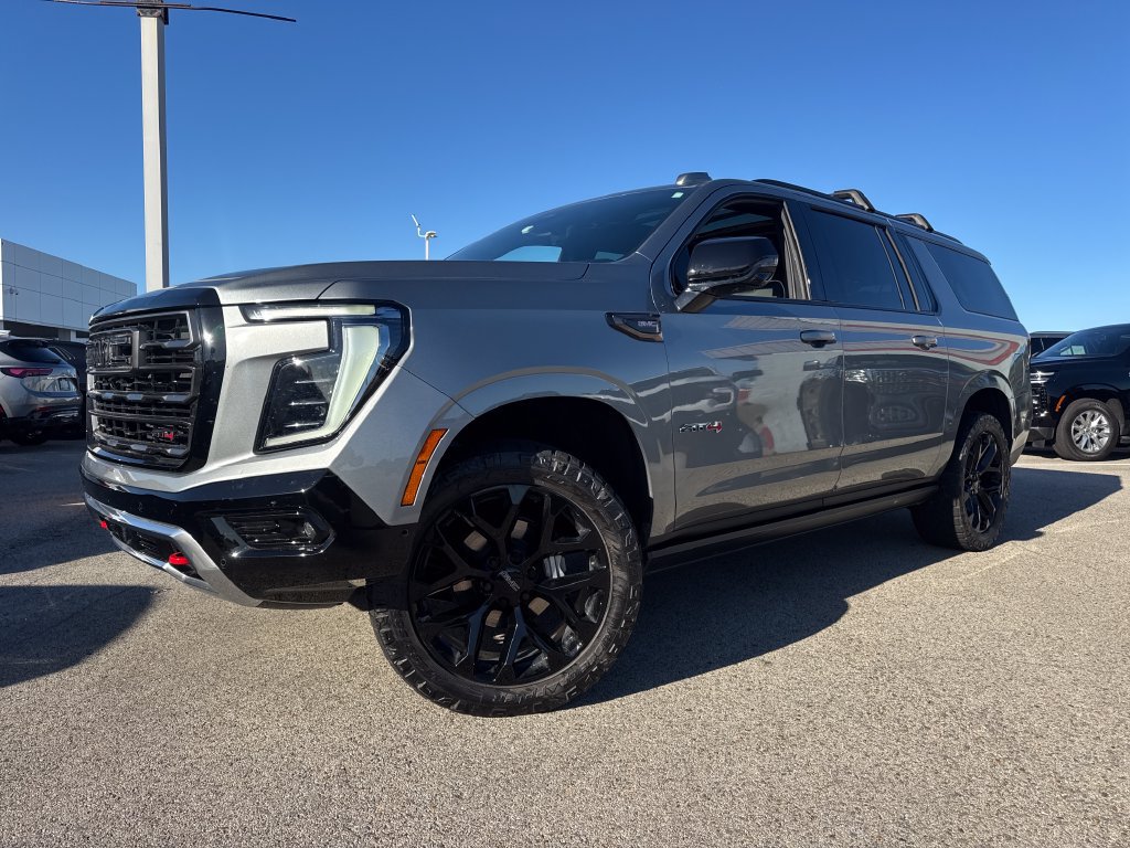 Used 2026 GMC Yukon XL AT4 Ultimate w/ LPO, Floor Liner Package AWD/4WD 360° Tour