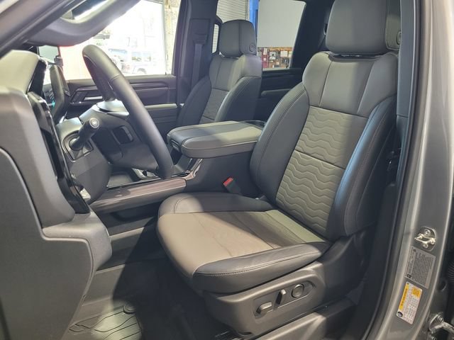 New 2026 Chevrolet Silverado 2500 ZR2 w/ LPO, Dark Essentials Package AWD/4WD image 16