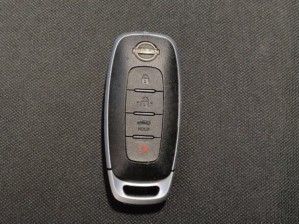 Used 2024 Nissan Versa SV image 32