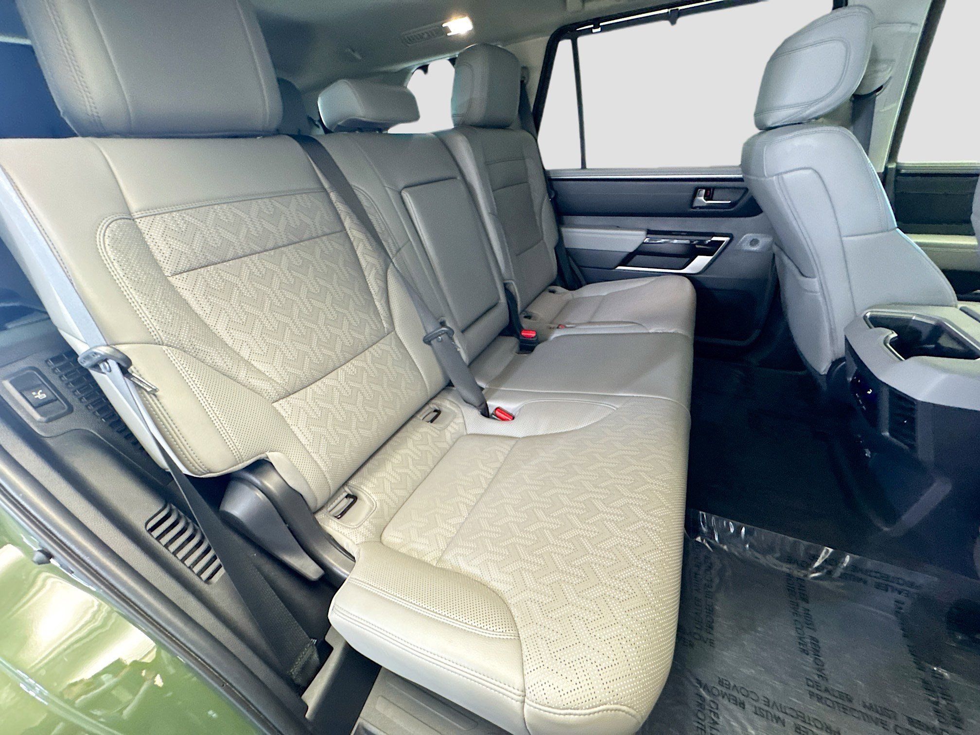 Used 2023 Toyota Sequoia Limited image 14