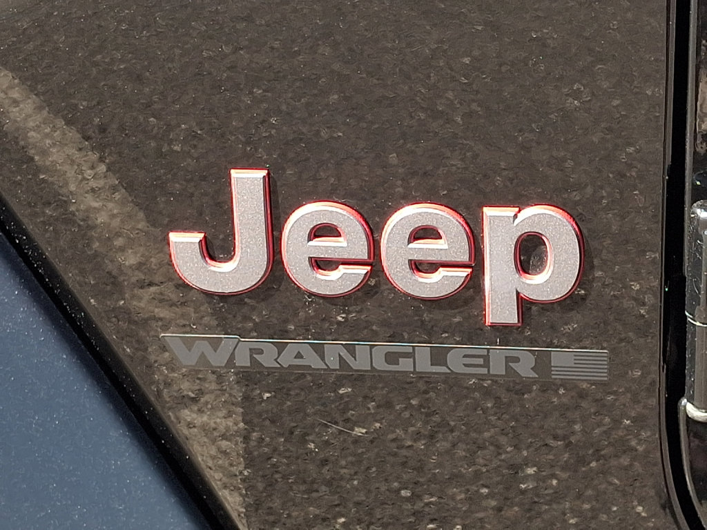 Certified 2025 Jeep Wrangler Unlimited Rubicon image 17