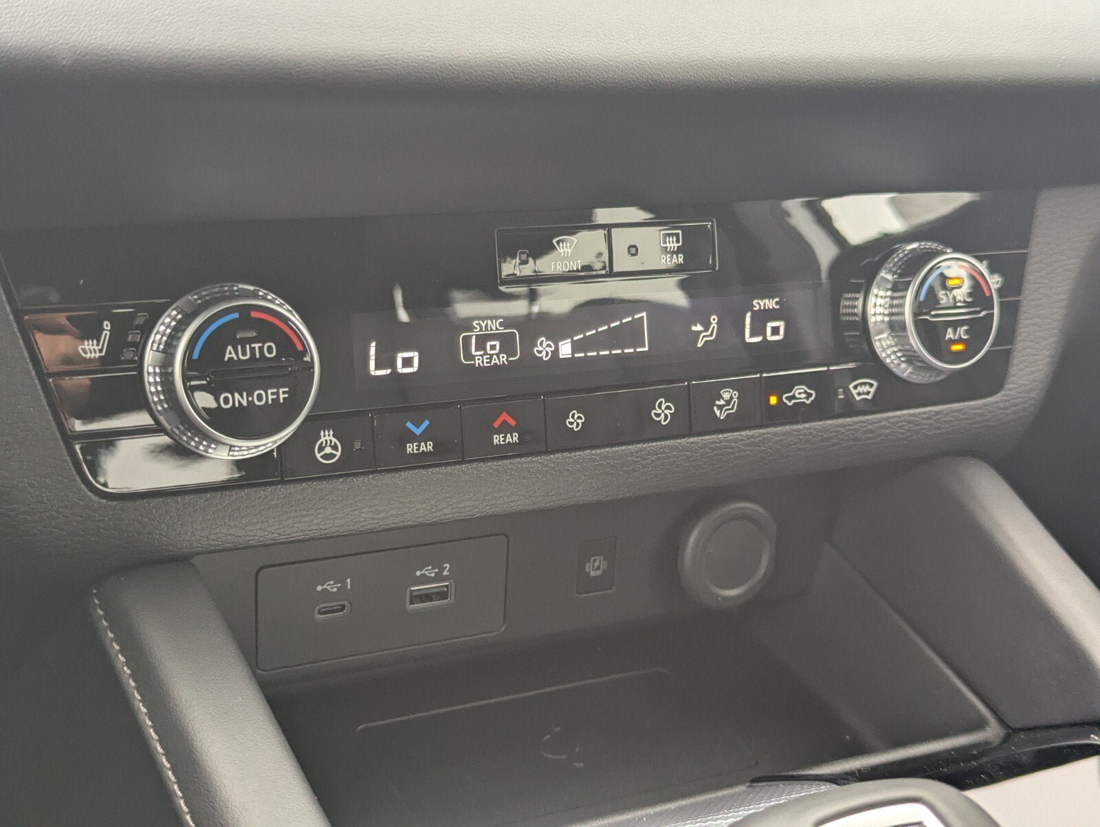 New 2026 Nissan Rogue Platinum AWD/4WD image 14
