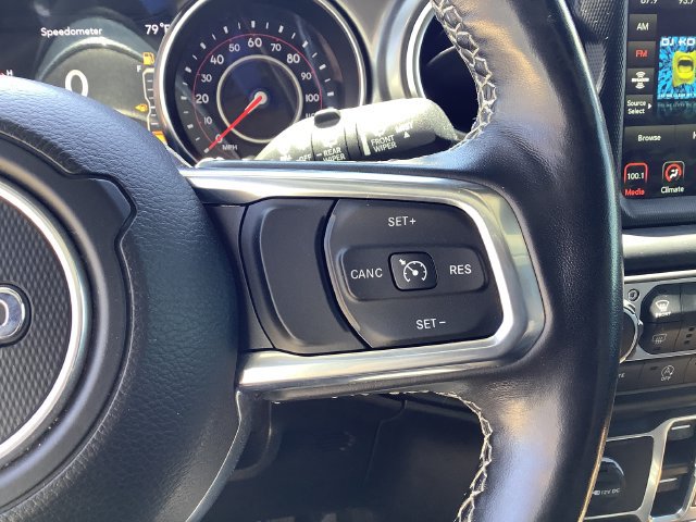 Used 2021 Jeep Wrangler Unlimited Rubicon AWD/4WD image 12