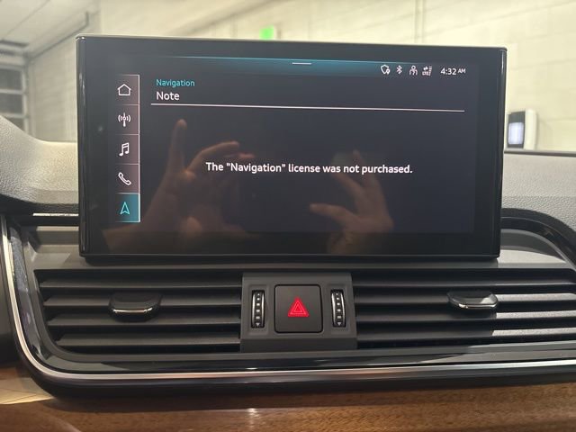 Used 2023 Audi Q5 2.0T Premium w/ Convenience Package image 24