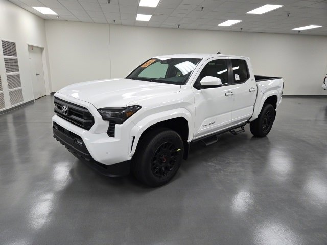 New 2025 Toyota Tacoma SR5 image 2