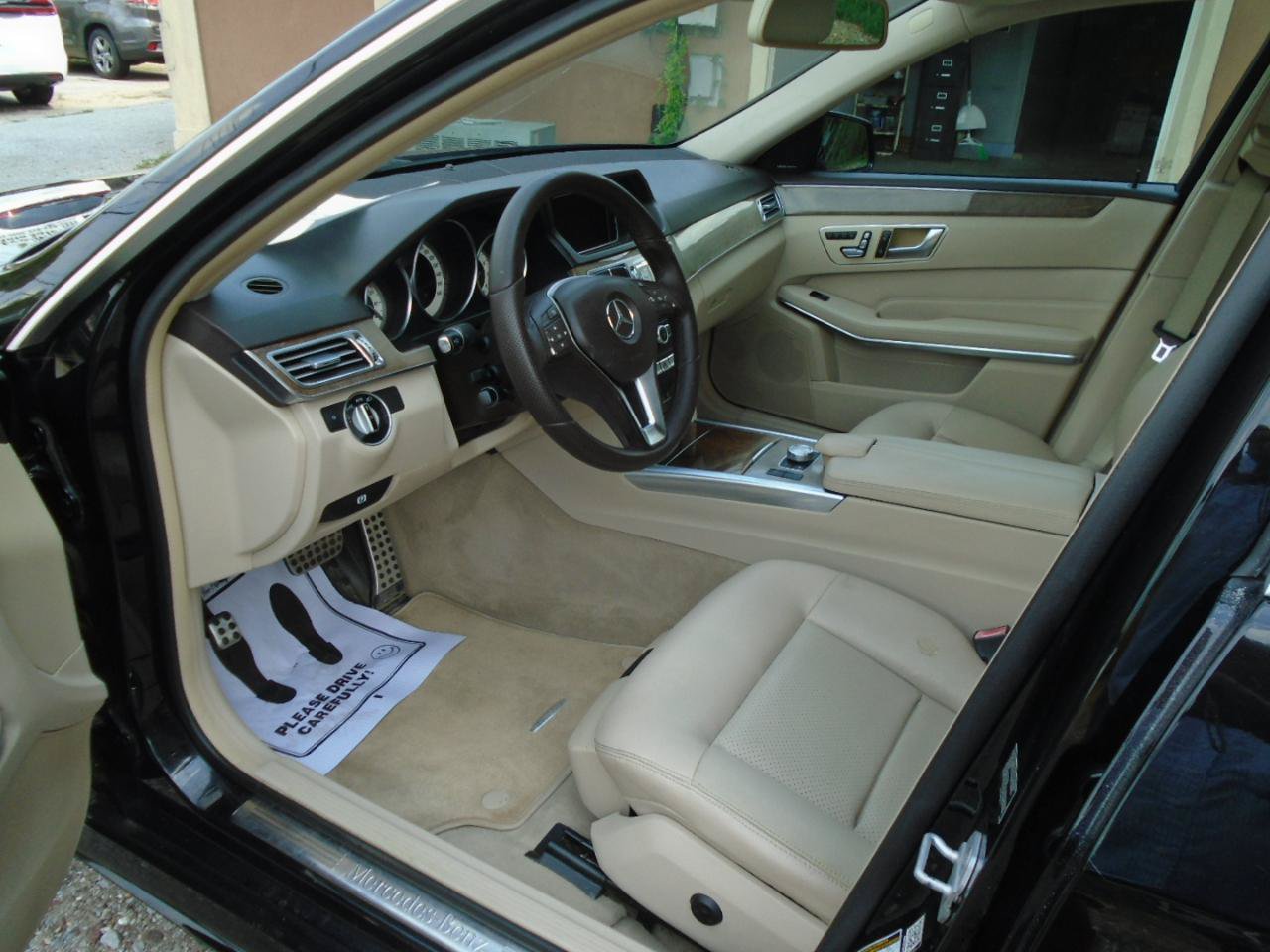 Used 2014 Mercedes-Benz E 350 Sedan image 7