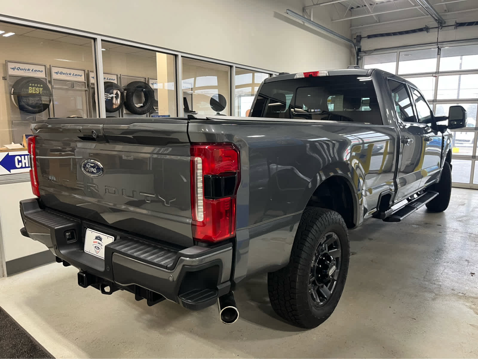 Used 2024 Ford F250 Lariat w/ Lariat Ultimate Package image 7