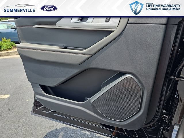 New 2026 Ford Explorer Active RWD image 34