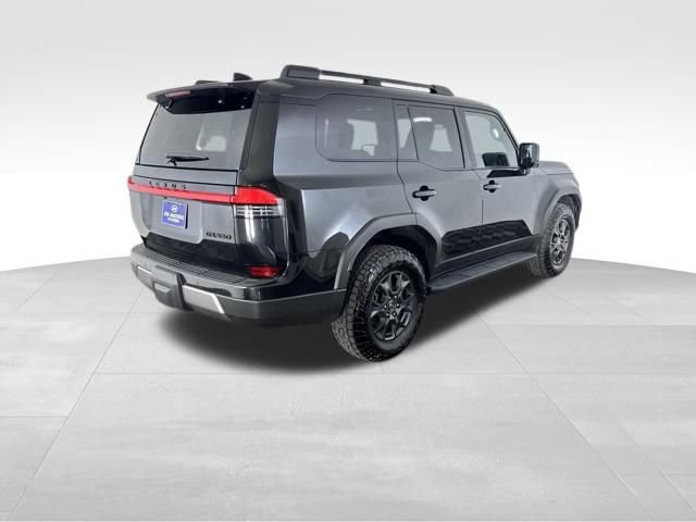 Used 2024 Lexus GX 550 AWD/4WD image 6