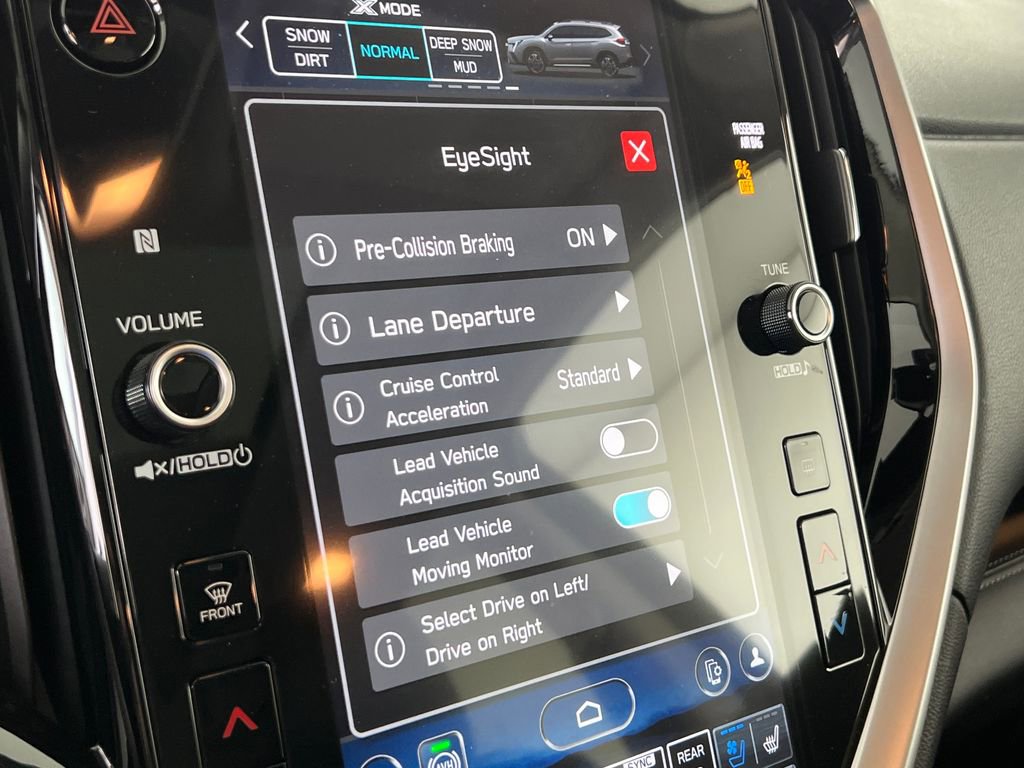 Certified 2023 Subaru Ascent Touring AWD/4WD image 40