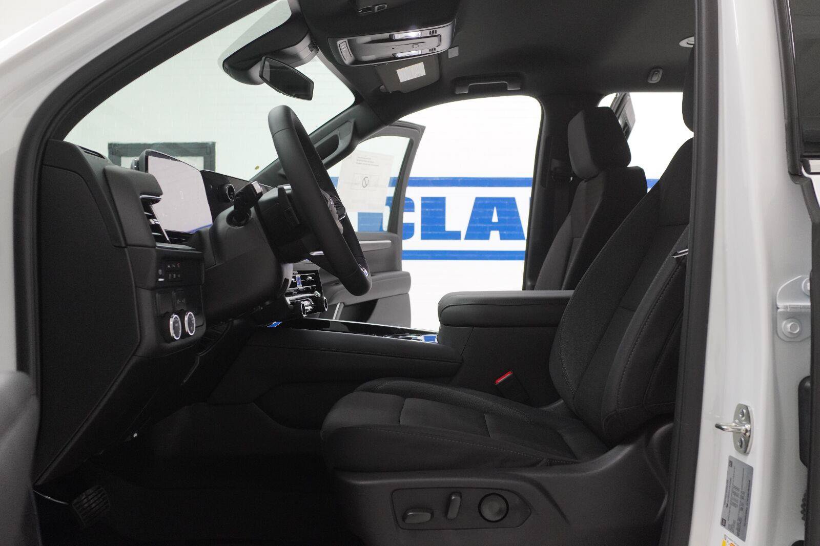 New 2026 Chevrolet Tahoe LS RWD image 6