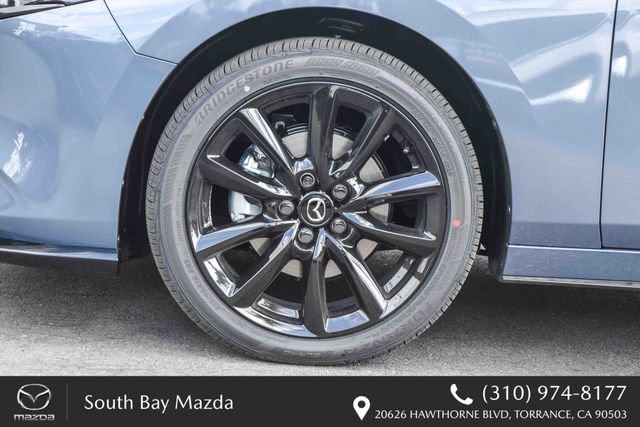 New 2026 MAZDA MAZDA3 Hatchback w/Premium Plus Pkg image 11