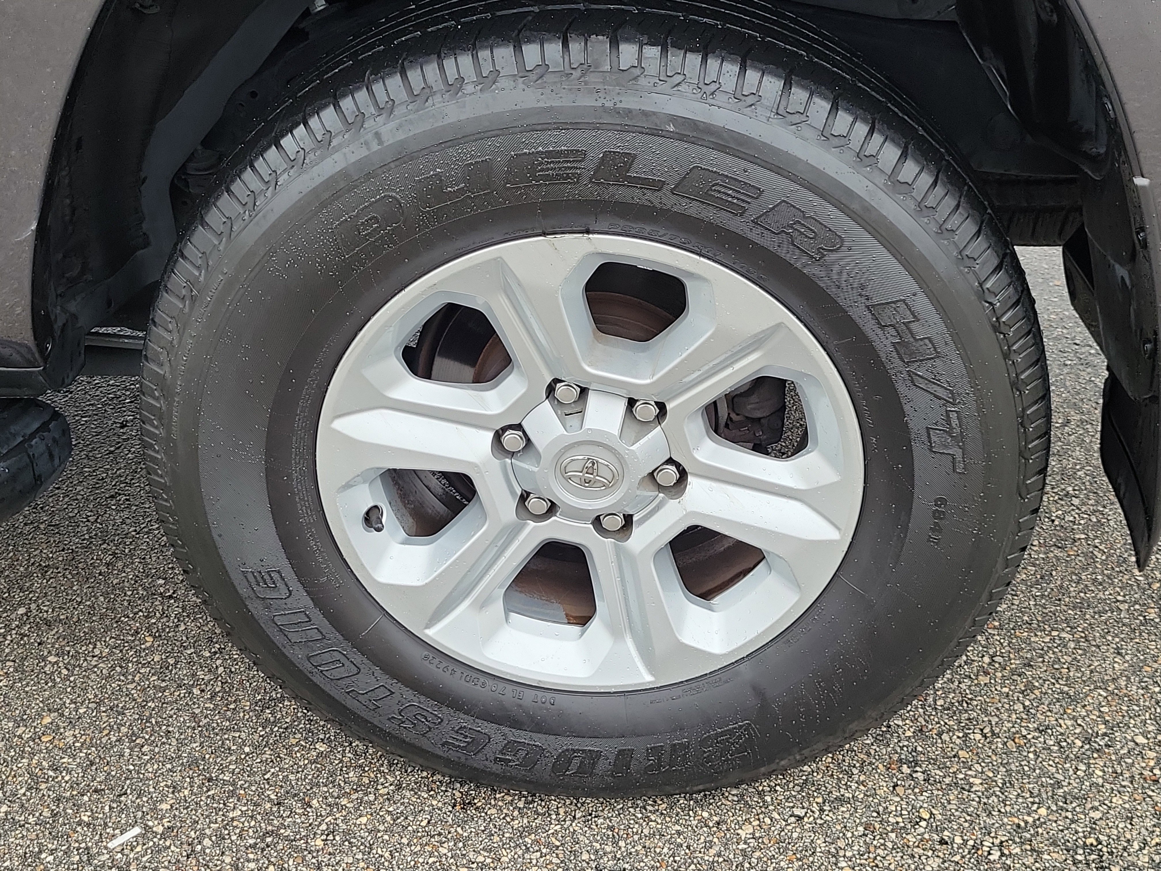 Used 2023 Toyota 4Runner SR5 image 27