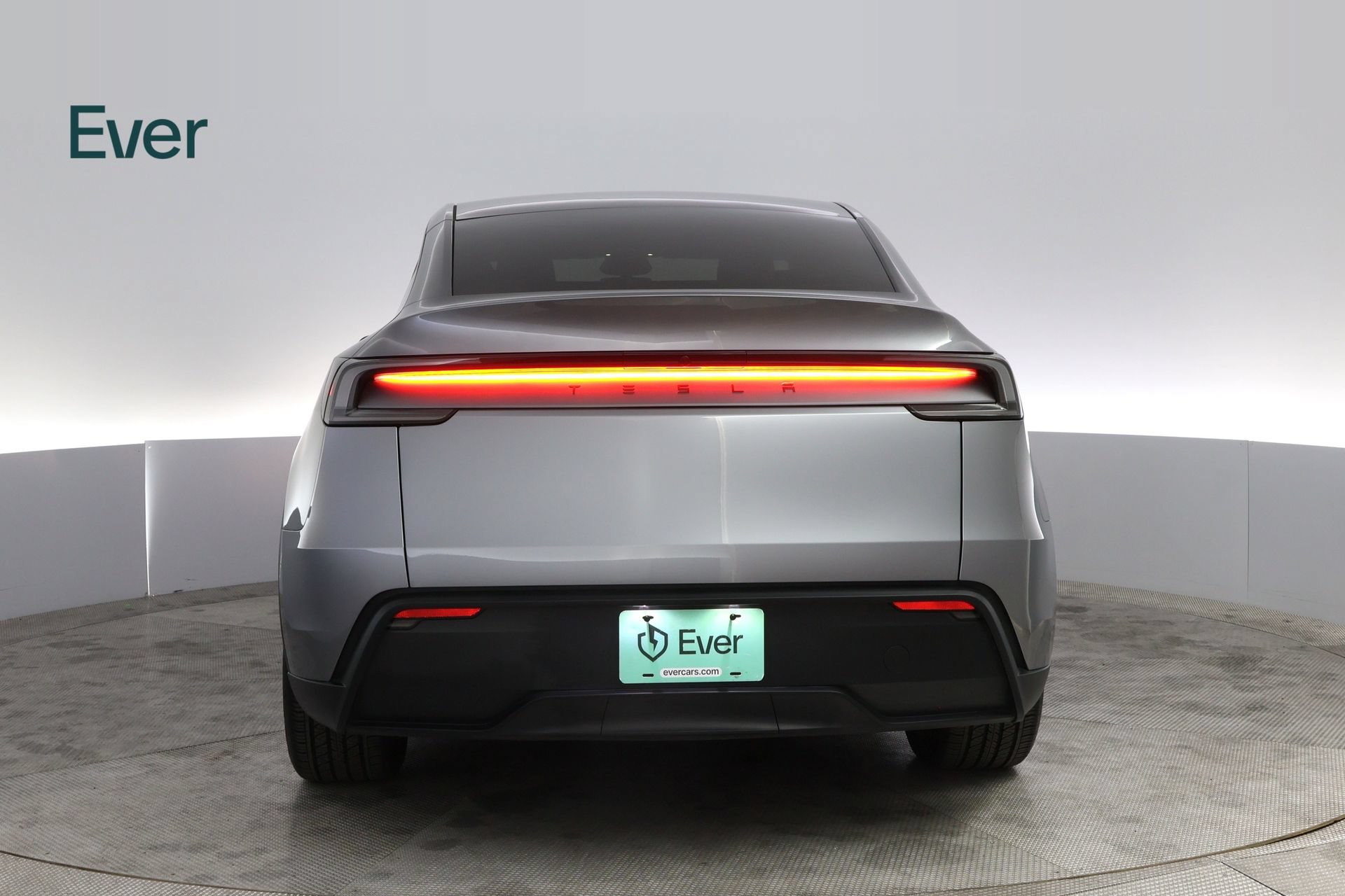 Used 2026 Tesla Model Y 2WD image 15
