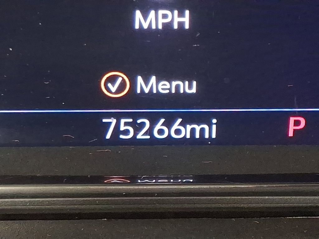 Used 2021 GMC Yukon Denali w/ Denali Ultimate Package image 24