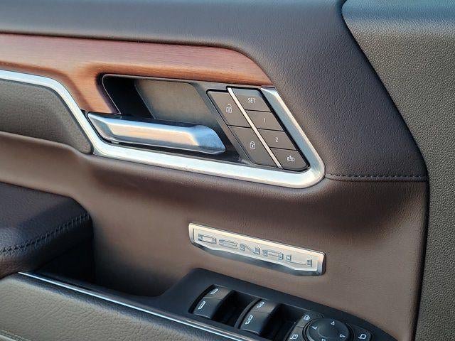 Used 2023 GMC Sierra 1500 Denali w/ Denali Reserve Package AWD/4WD image 21