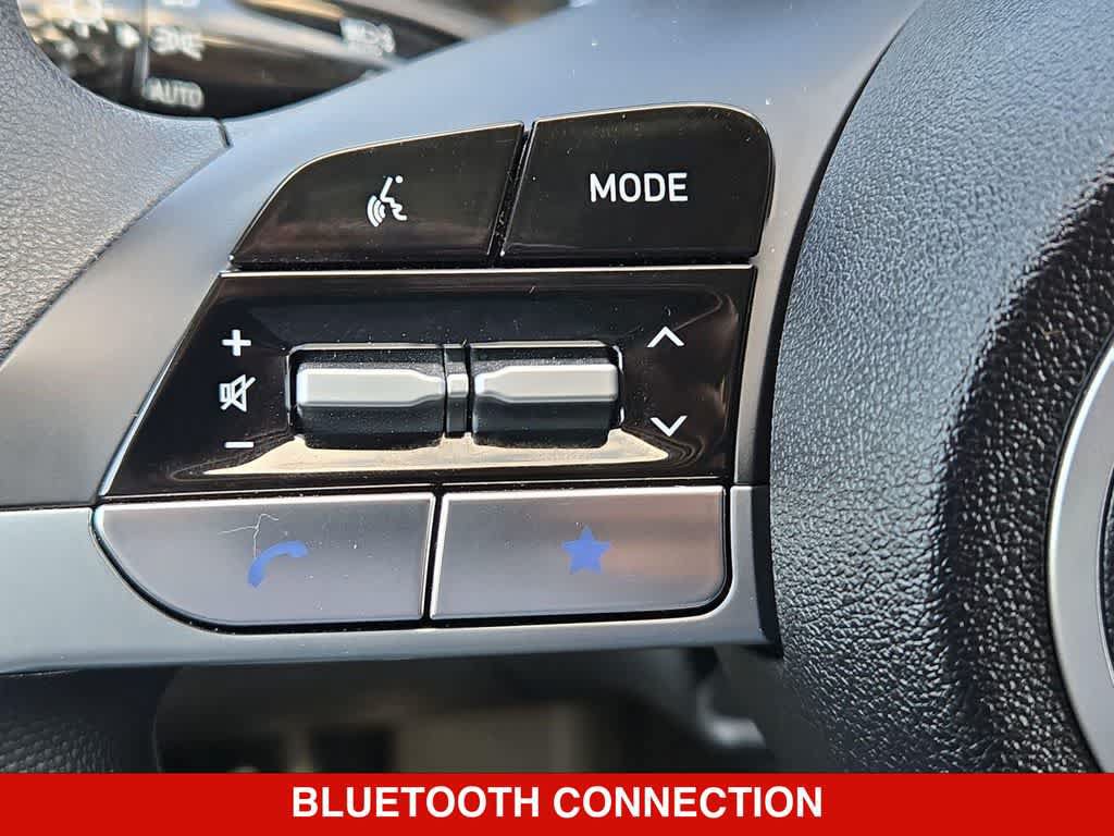 Used 2026 Hyundai Elantra Hybrid FWD image 22