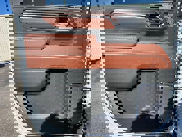 New 2026 GMC Sierra 2500 Denali Ultimate image 13