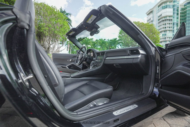 Used 2017 Porsche 911 Carrera S image 29