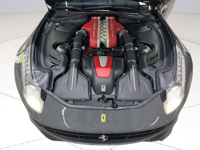 Used 2014 Ferrari FF image 45