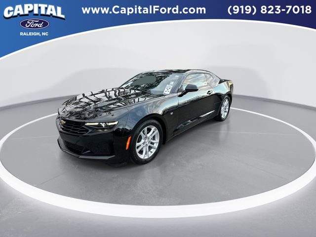 Used 2022 Chevrolet Camaro LS image 4