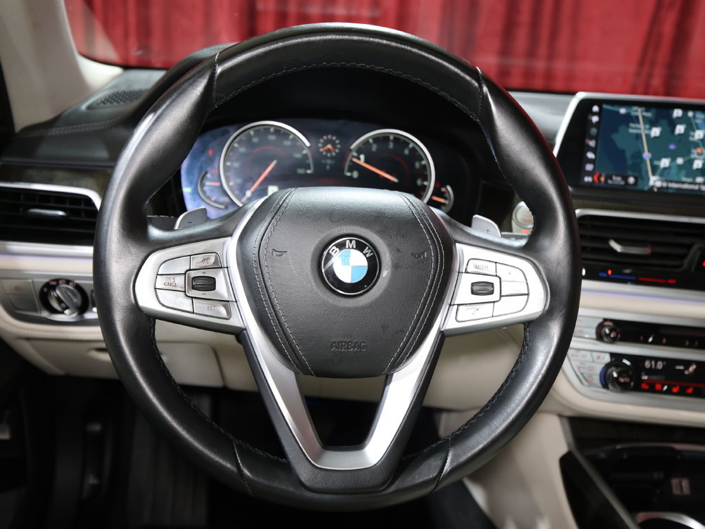 Used 2018 BMW 740i RWD image 16