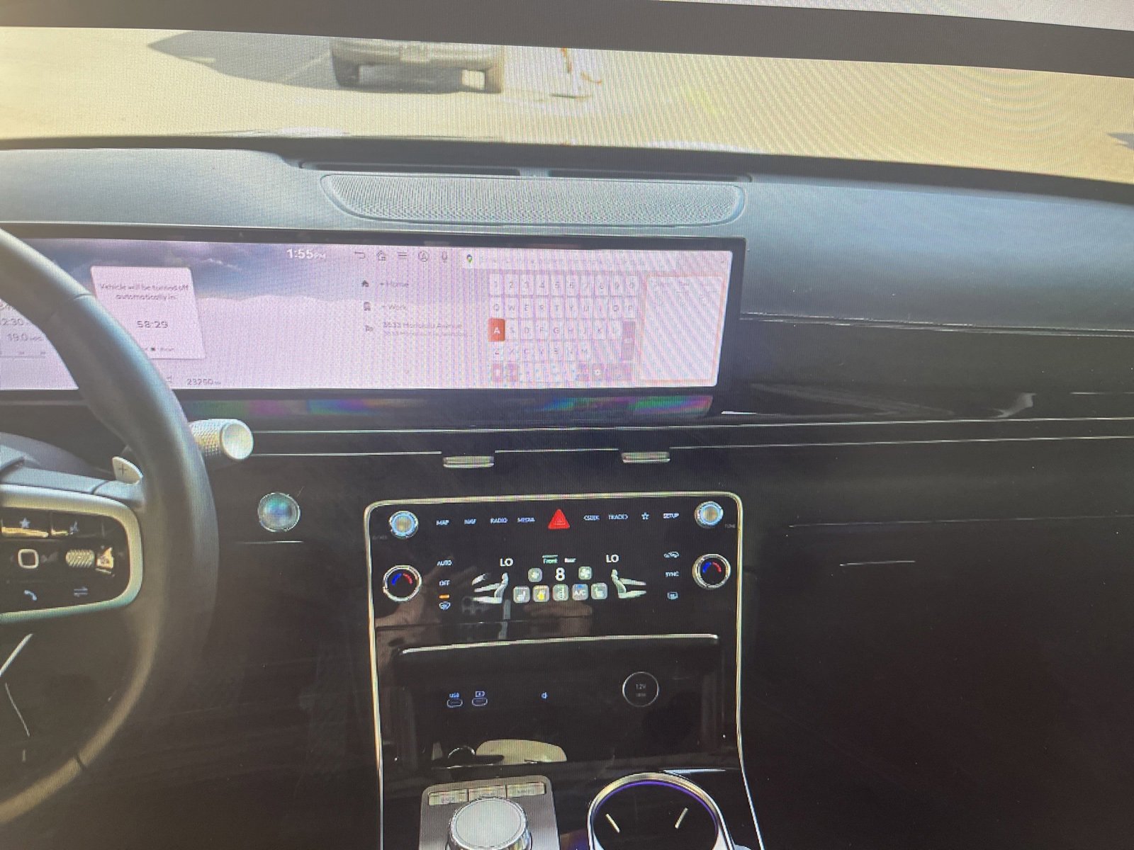 Certified 2025 Genesis GV80 2.5T AWD/4WD image 10