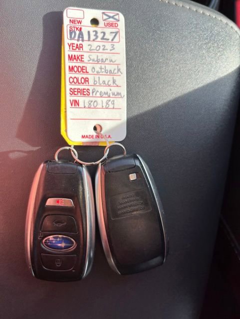 Used 2023 Subaru Outback Premium AWD/4WD image 53