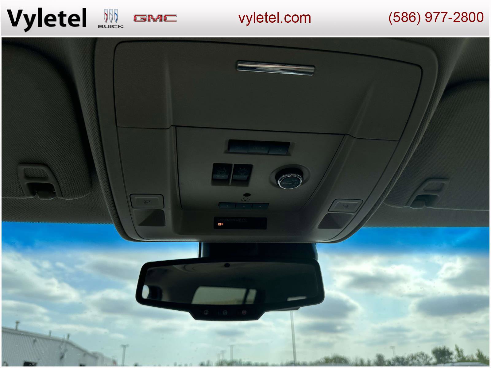 Used 2015 GMC Yukon XL SLT w/ Open Road Package image 36