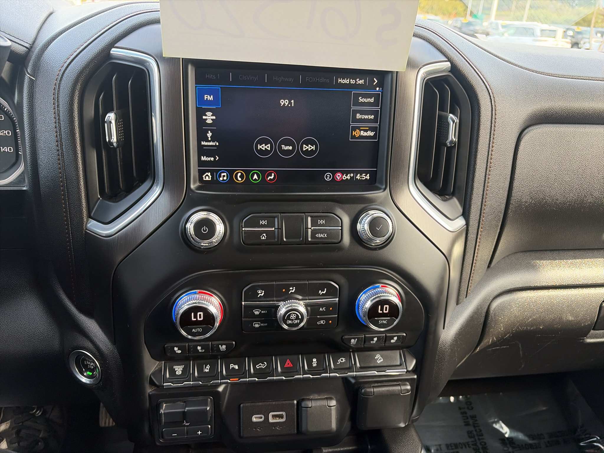 Used 2020 GMC Sierra 2500 AT4 w/ AT4 Premium Package AWD/4WD image 3