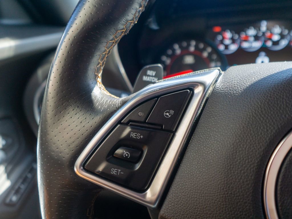Used 2017 Chevrolet Camaro SS image 21