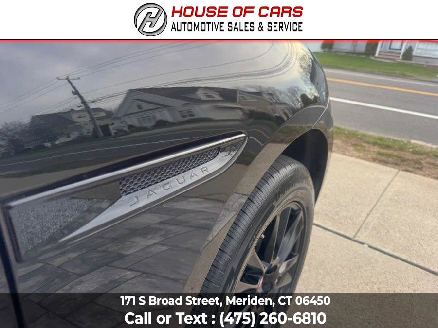 Used 2017 Jaguar F-PACE Prestige image 16