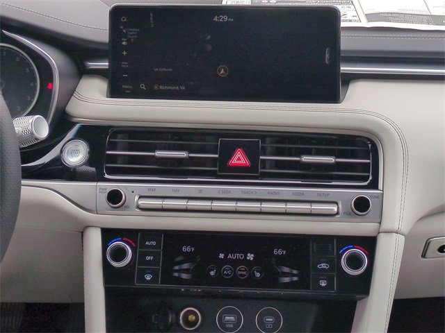 New 2025 Genesis G70 2.5T image 16