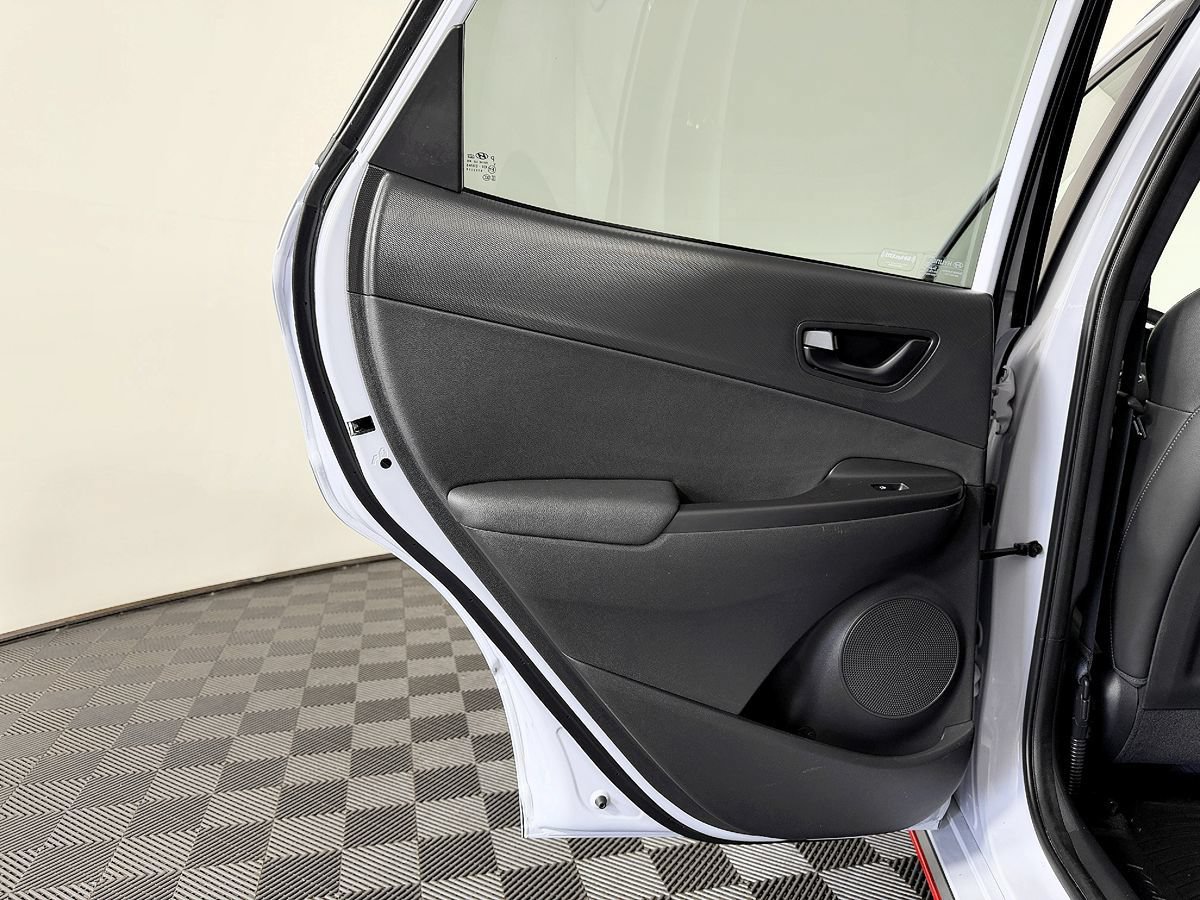 Used 2022 Hyundai Kona N FWD image 37