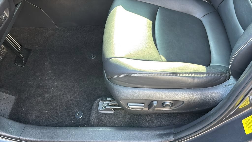 Used 2021 Toyota RAV4 XLE Premium FWD image 26