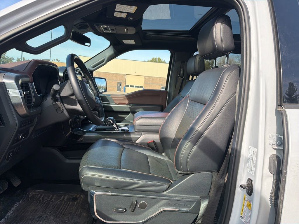 Used 2022 Ford F150 Lariat w/ Equipment Group 502A High image 16