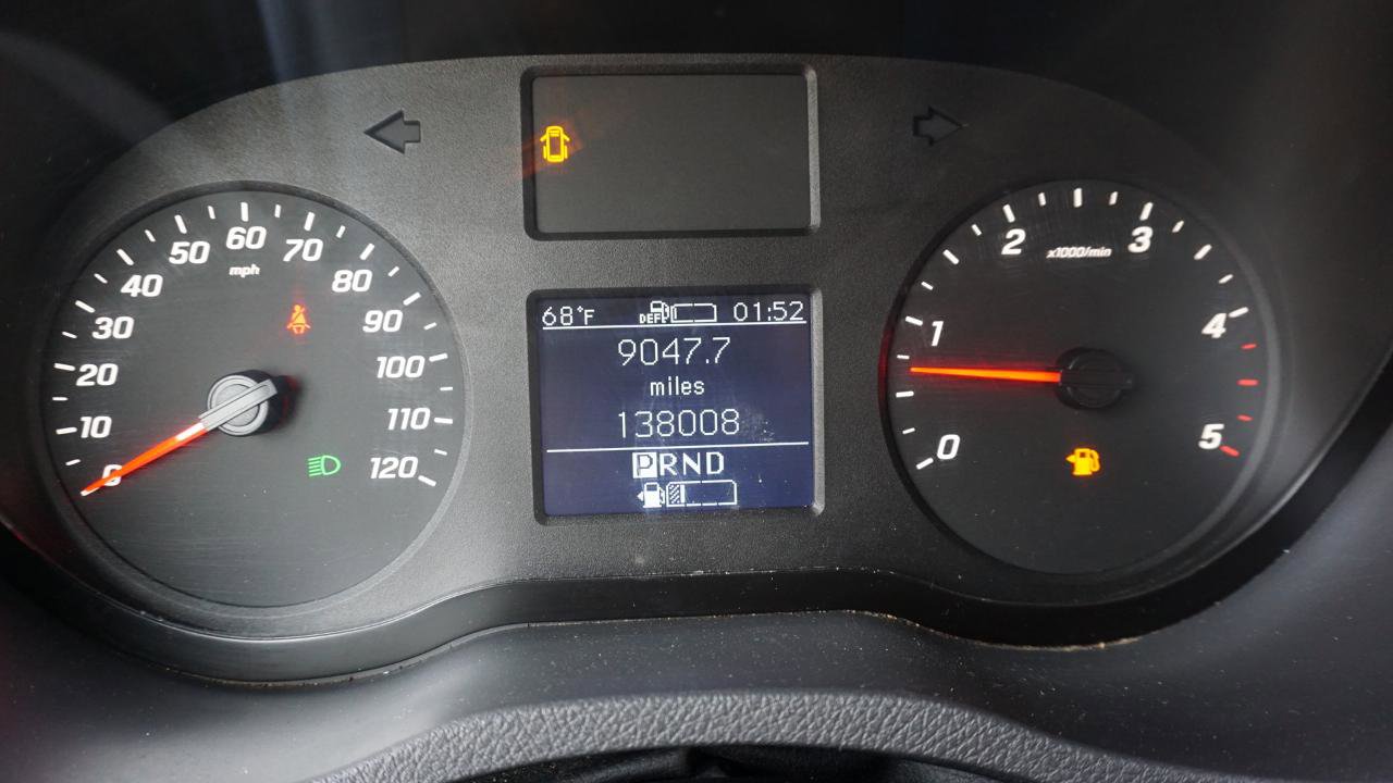 Used 2019 Freightliner Sprinter 170 RWD image 21