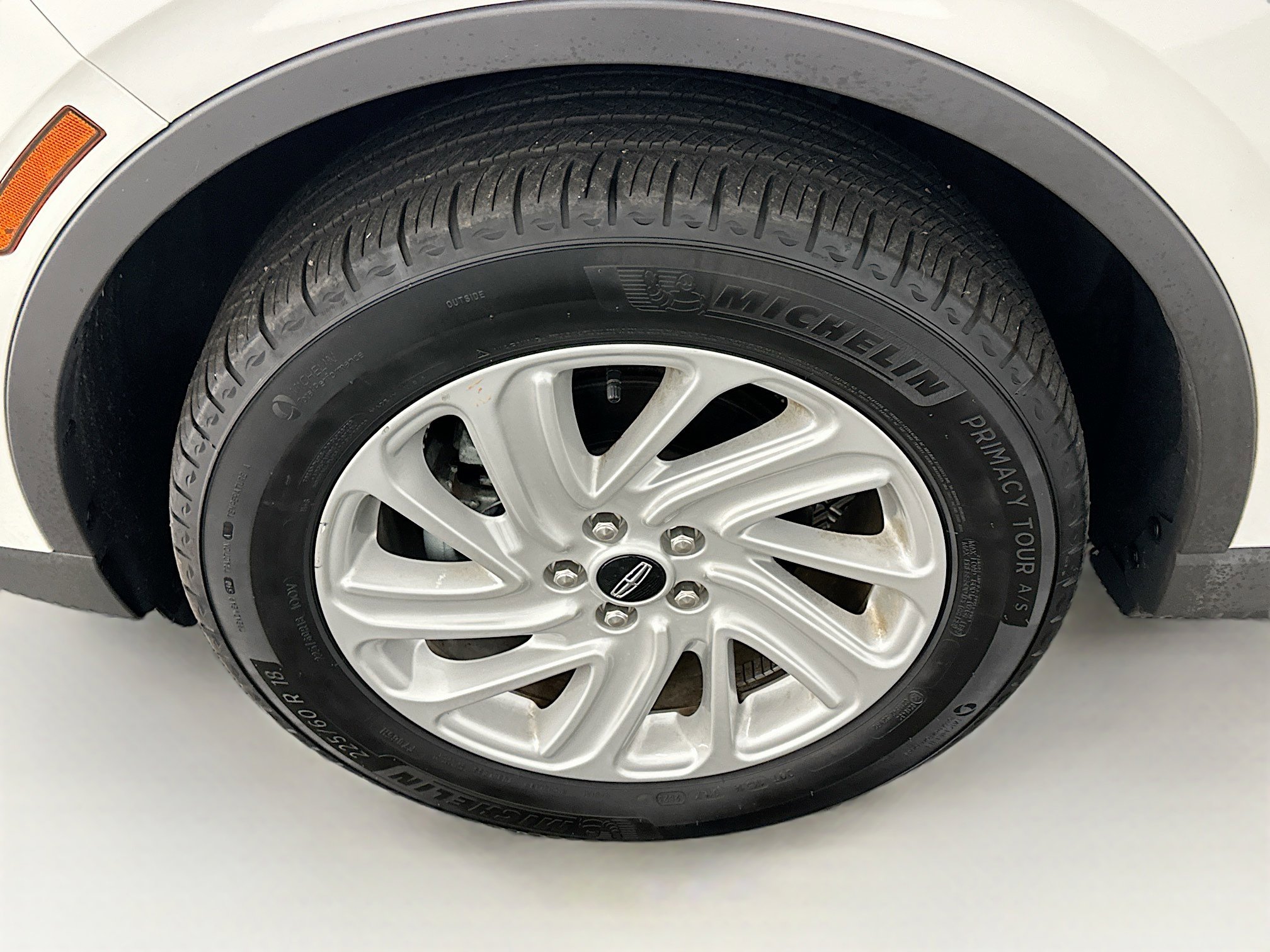 Used 2023 Lincoln Corsair AWD image 11