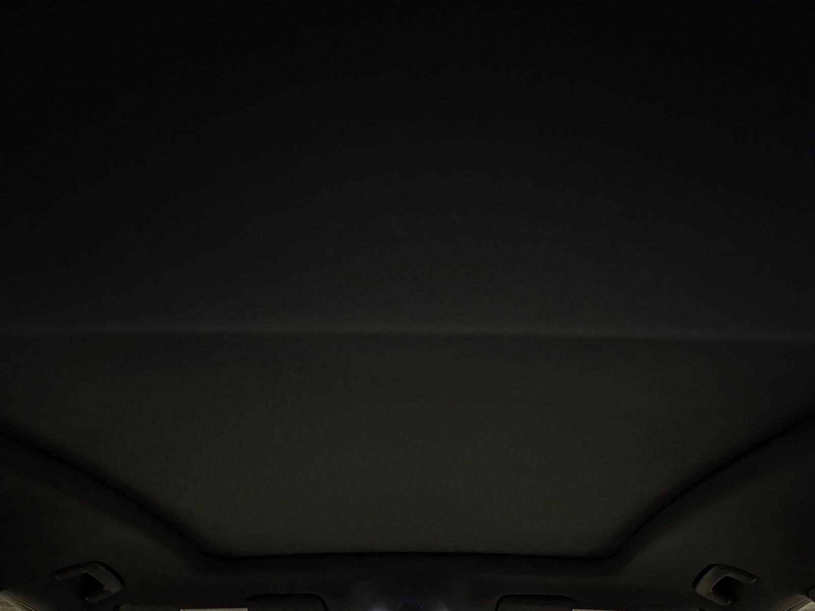 New 2027 Audi SQ6 e-tron Prestige AWD/4WD image 16