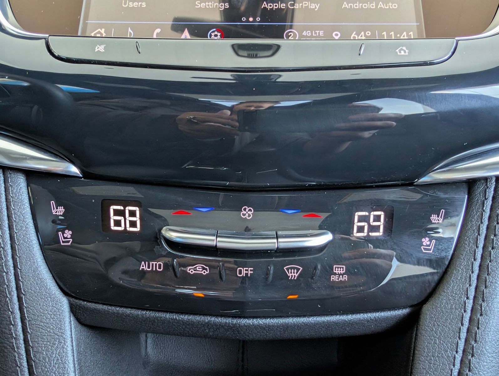 Used 2023 Cadillac XT6 Premium Luxury image 21