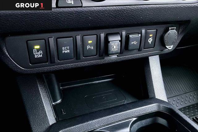 Certified 2023 Toyota Tacoma TRD Off-Road w/ Technology Package AWD/4WD image 36