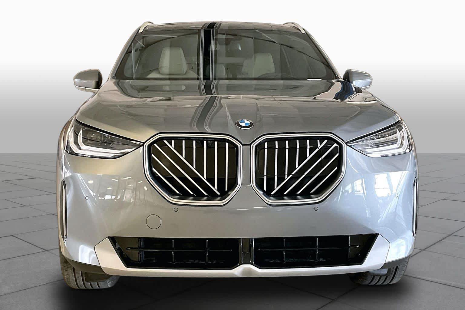 New 2026 BMW X3 xDrive30i w/ Convenience Package AWD/4WD image 3