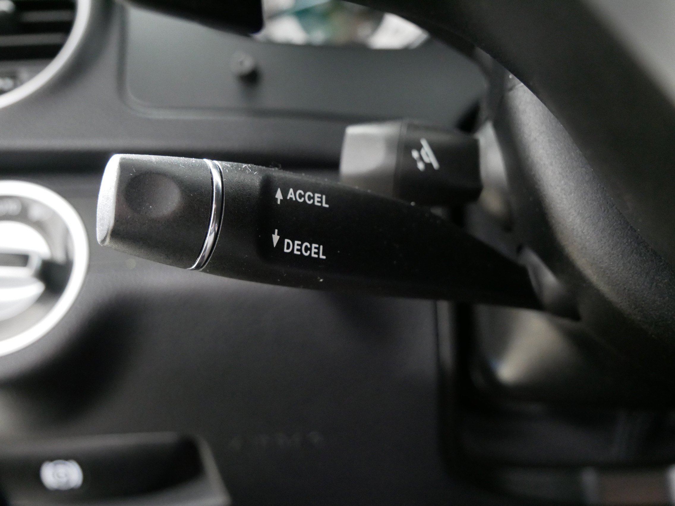 Used 2014 Mercedes-Benz C 250 Coupe image 32