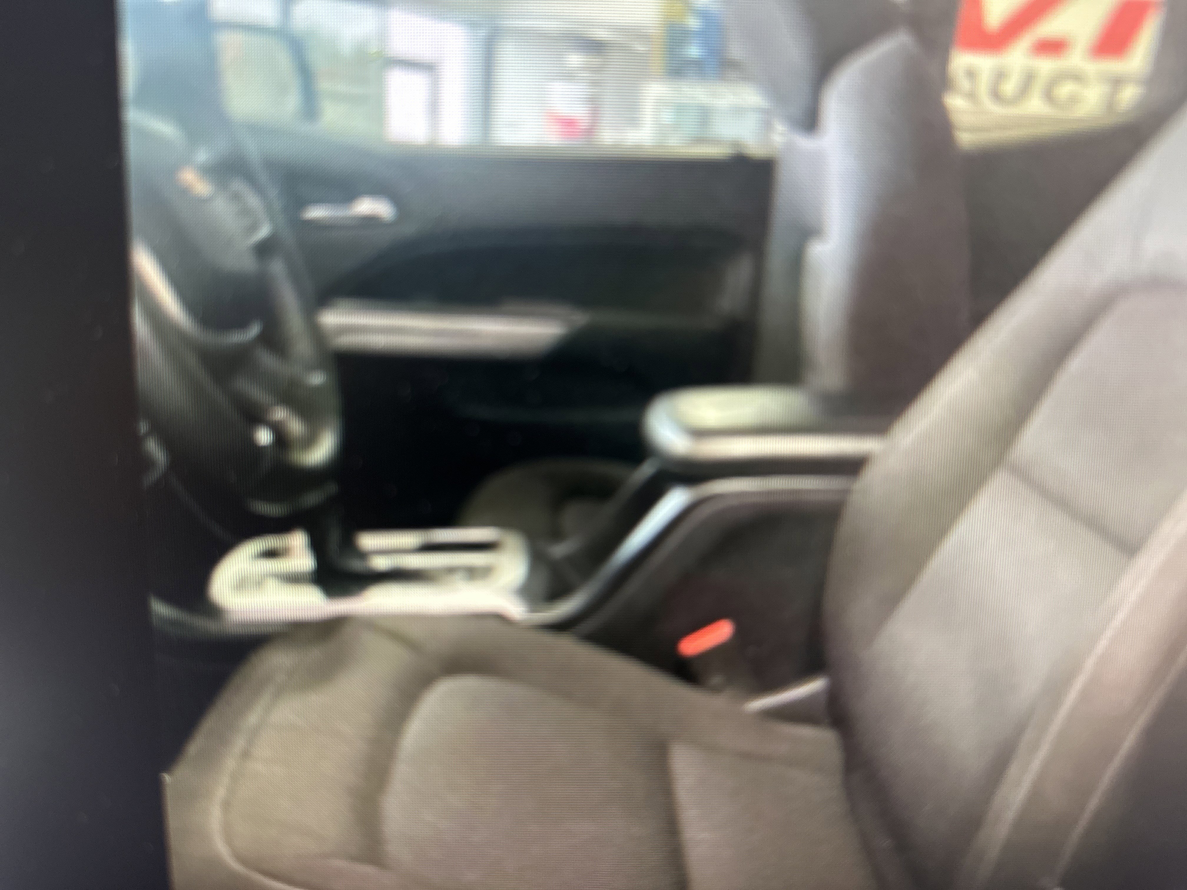 Used 2021 Chevrolet Colorado LT w/ Fleet Safety Package image 3