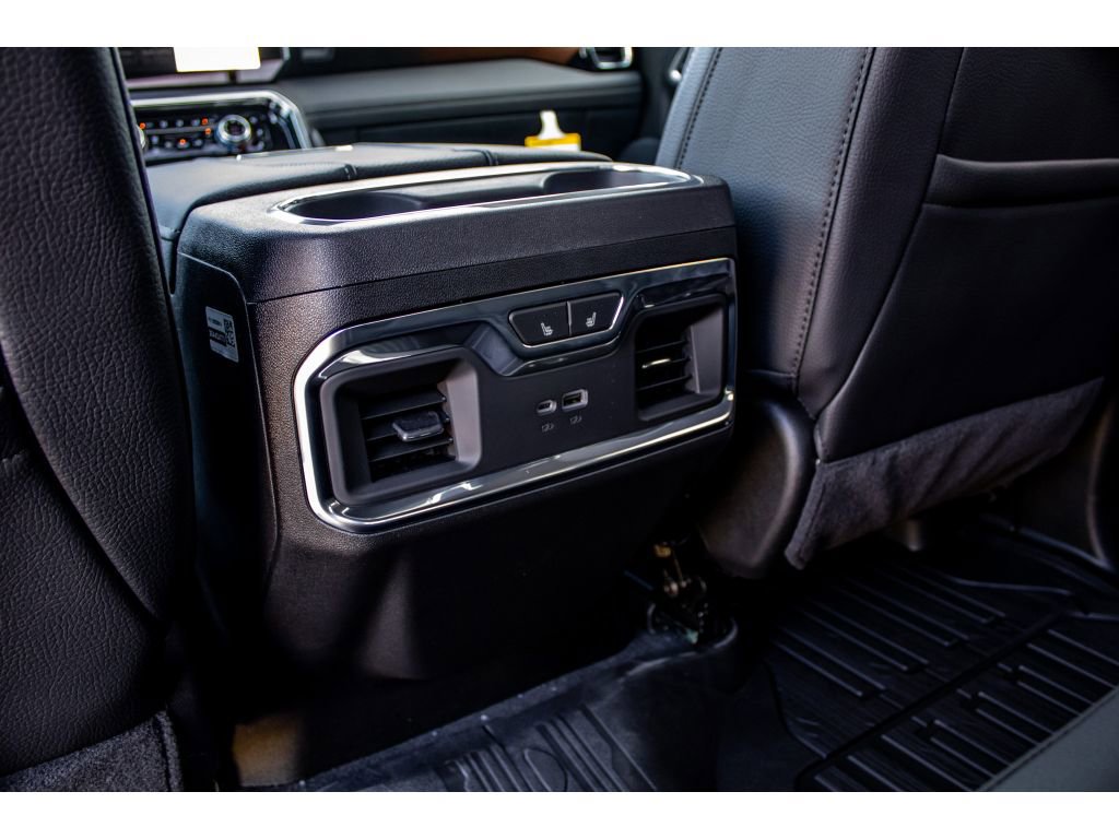 New 2026 GMC Sierra 3500 Denali w/ Denali Reserve Package image 29