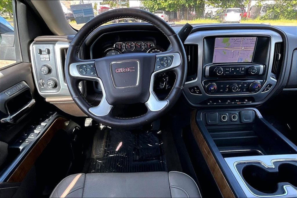 Used 2015 GMC Sierra 1500 SLT w/ Driver Alert Package AWD/4WD image 7