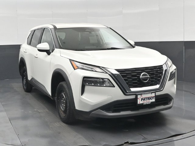 Used 2023 Nissan Rogue SV